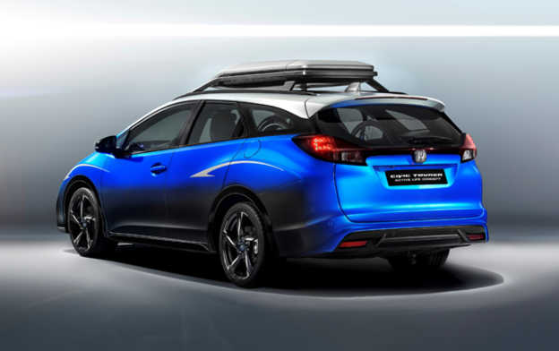 Honda stellt Civic Tourer „Active Life Concept” auf der IAA 2015 vor
